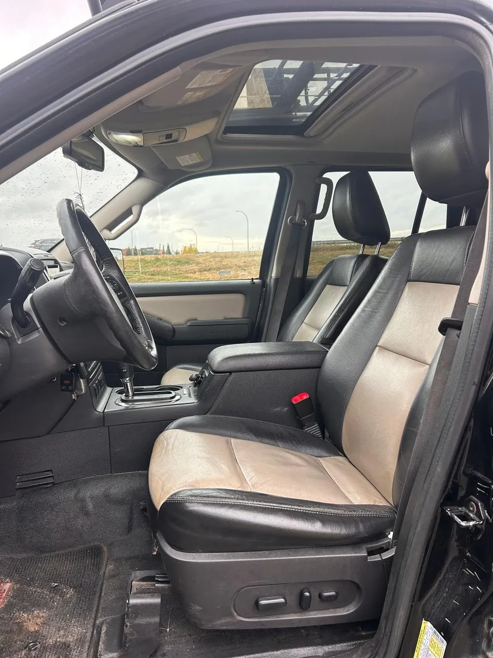 Ford Explorer Sport Trac 2009 photo 5