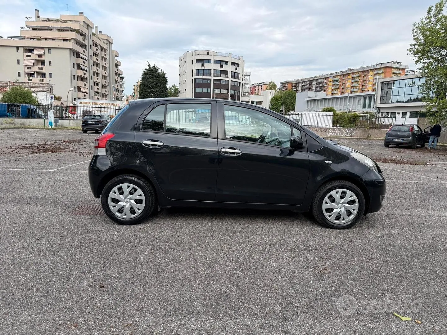 Toyota Yaris 2011 photo 5