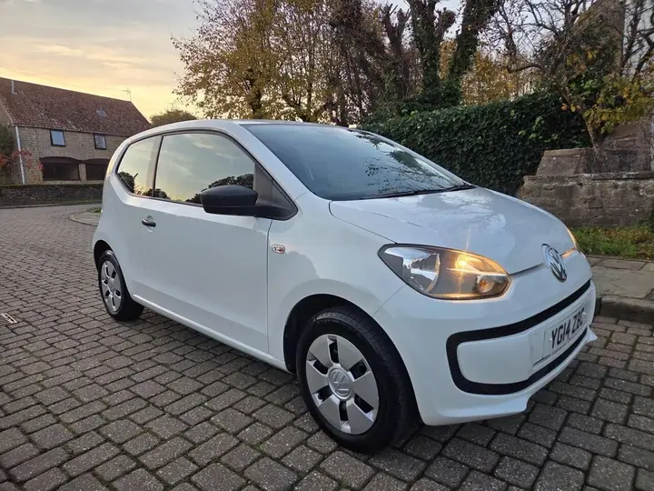 Volkswagen Up 2014 photo 3