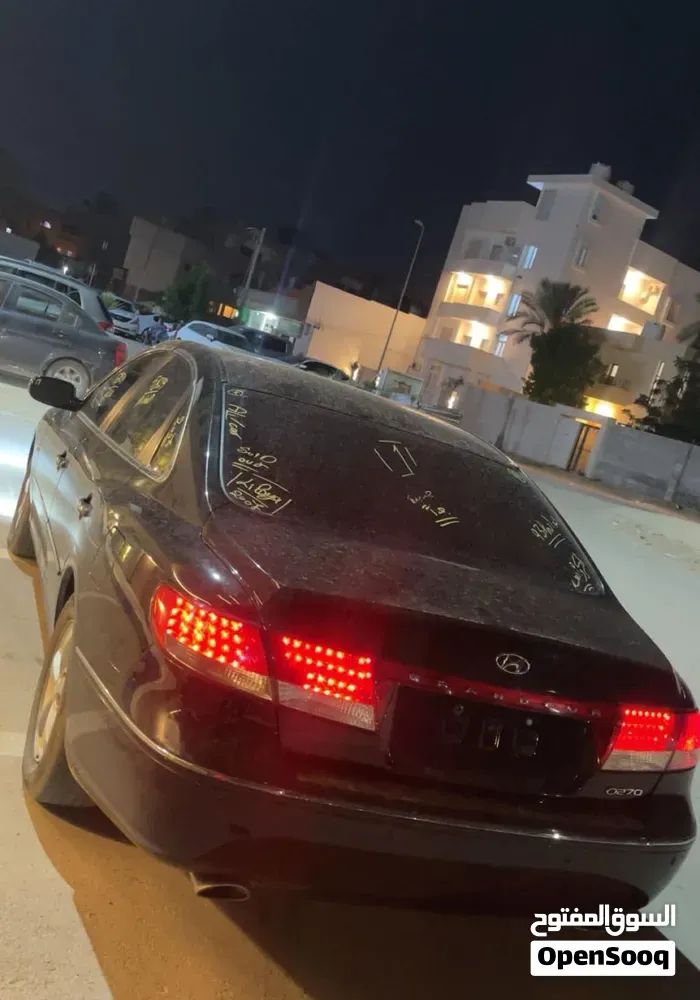 Hyundai Azera