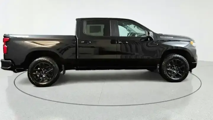 Chevrolet Silverado 1500 2026 photo 2