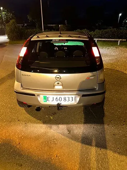 Opel Corsa 2004 photo 3
