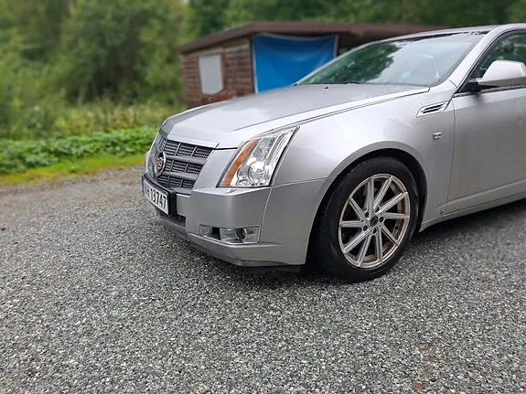 Cadillac Cts 2008 photo 2