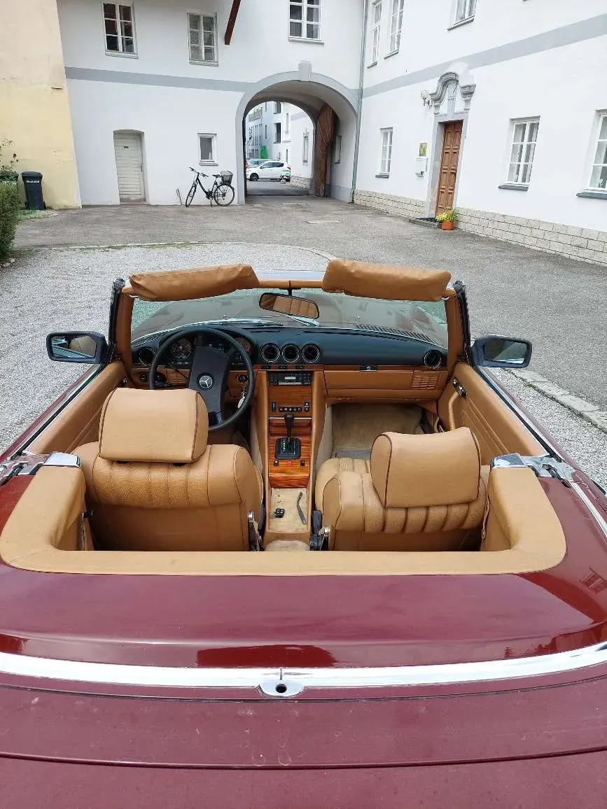 Mercedes-Benz Cl-Klasse 1982 photo 3