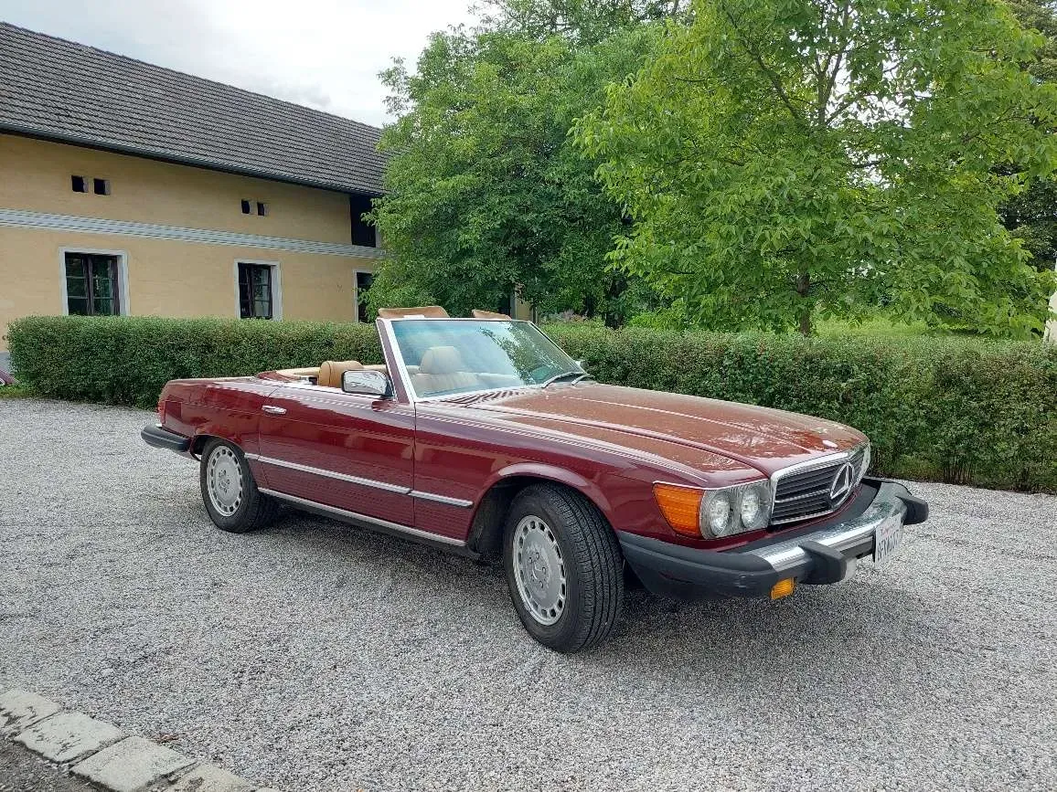 Mercedes-Benz Cl-Klasse 1982 photo 2