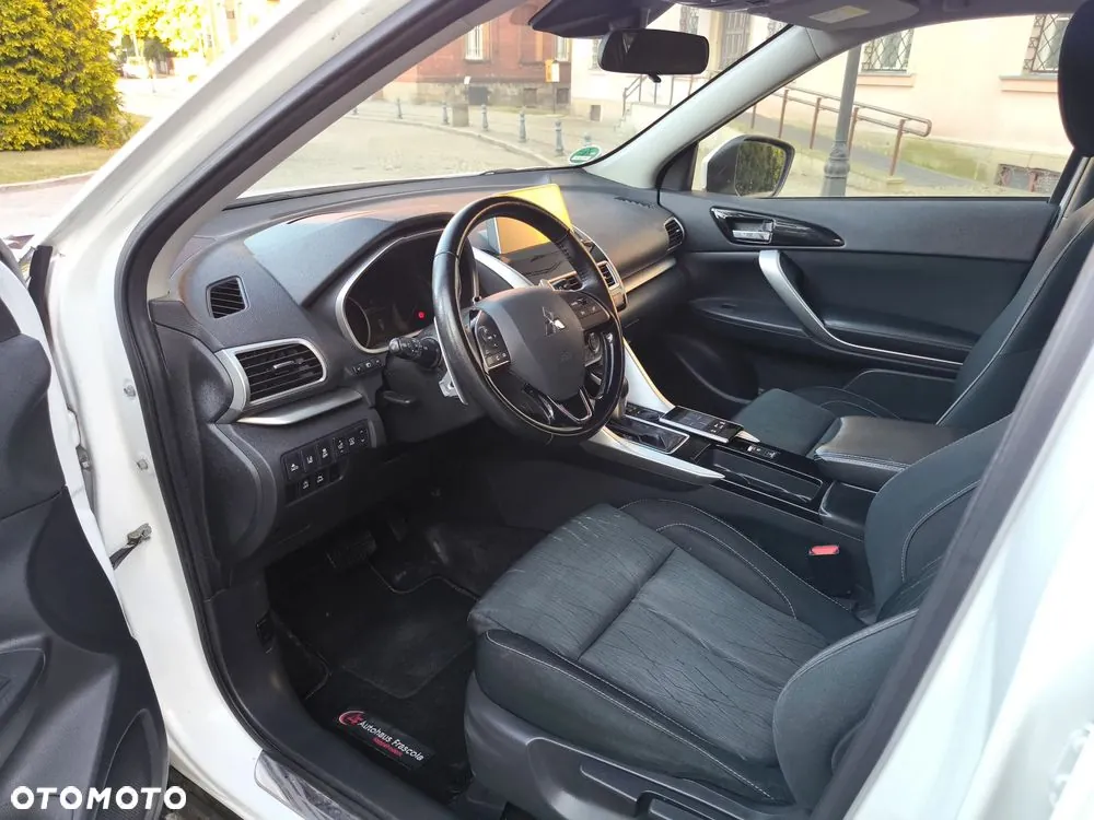 Mitsubishi Eclipse Cross 2018 photo 3