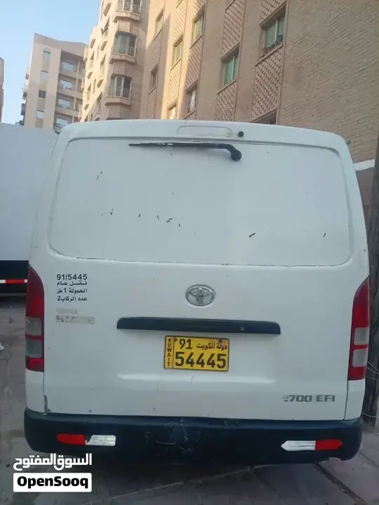 Toyota Hiace 2013 photo 4
