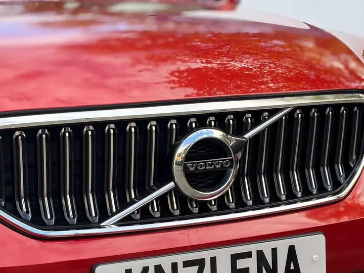Volvo Xc40 2021 photo 4
