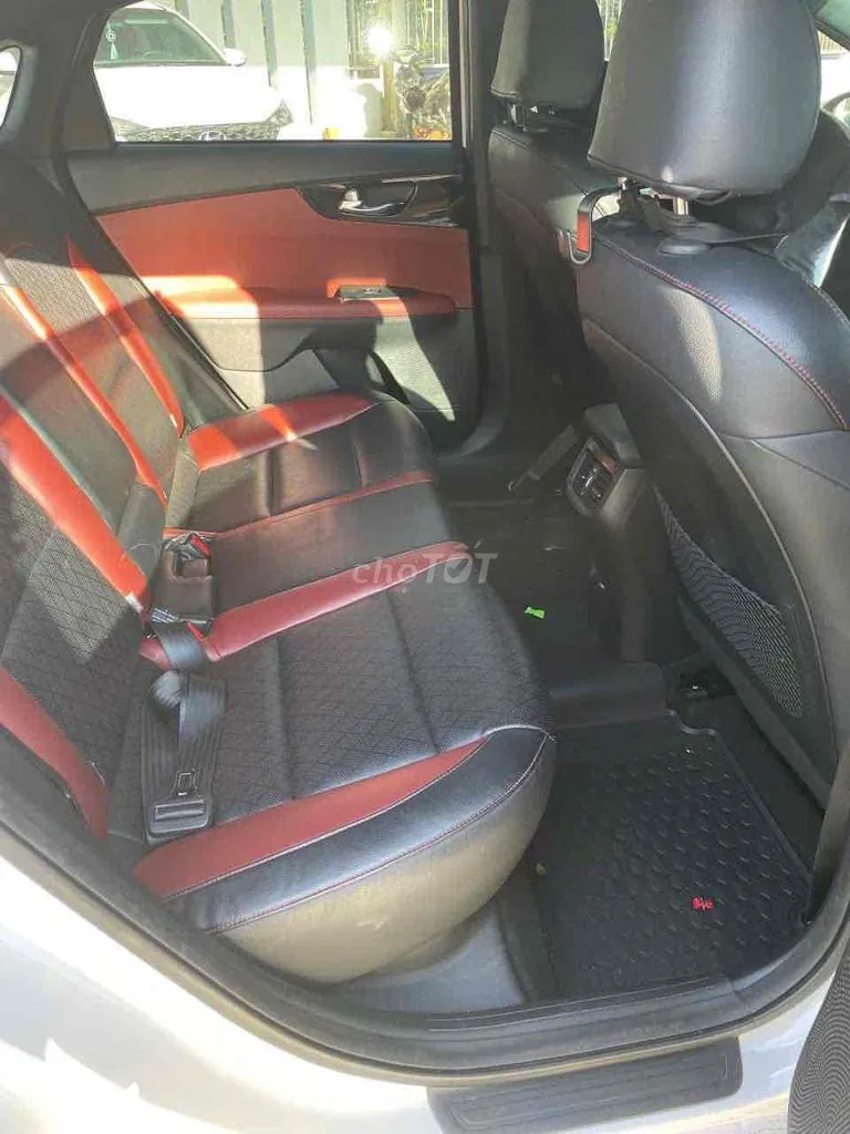 Kia K3 2022 photo 2