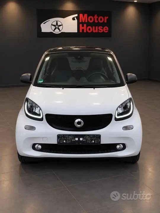 Smart Fortwo 2017 photo 3