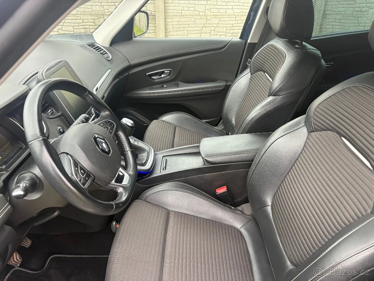 Renault Grand Scénic 2017 photo 5