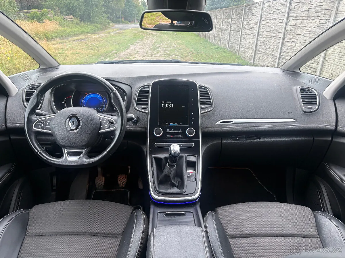 Renault Grand Scénic 2017 photo 4