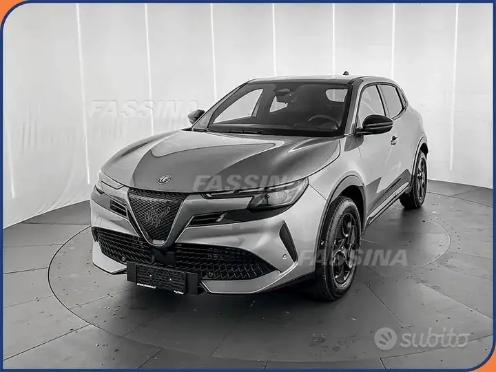 Alfa Romeo Junior 2026 photo 3