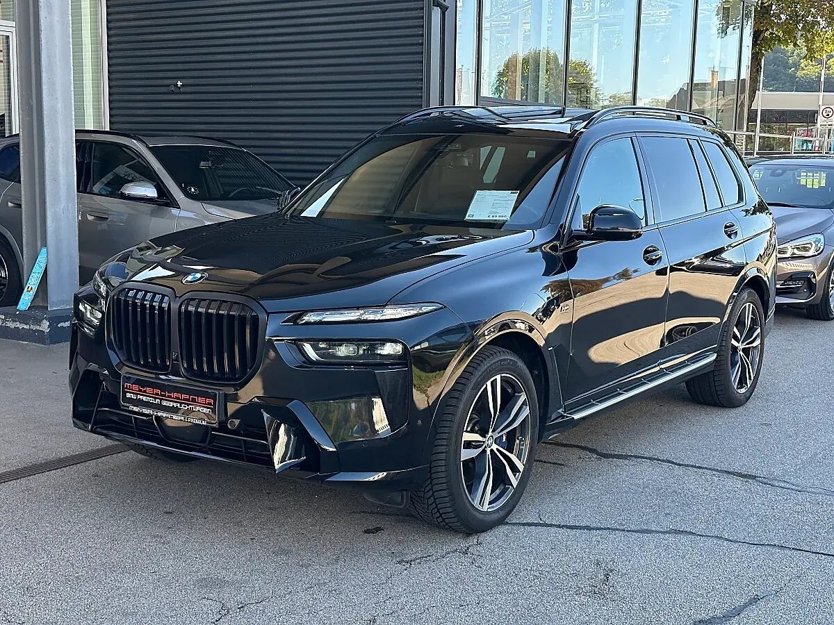 BMW X7