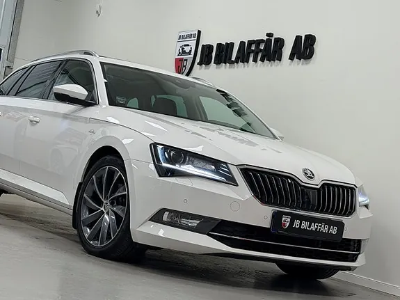 Skoda Superb 2018 photo 4