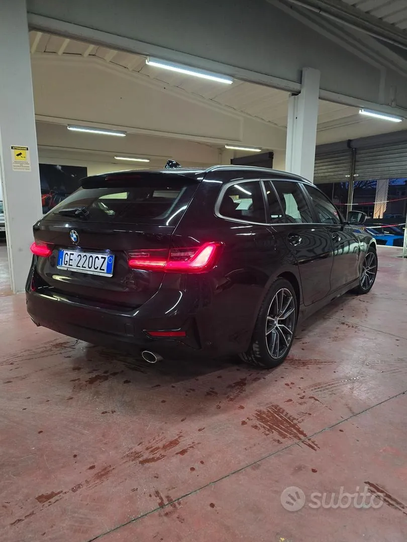 BMW 318 2021 photo 2