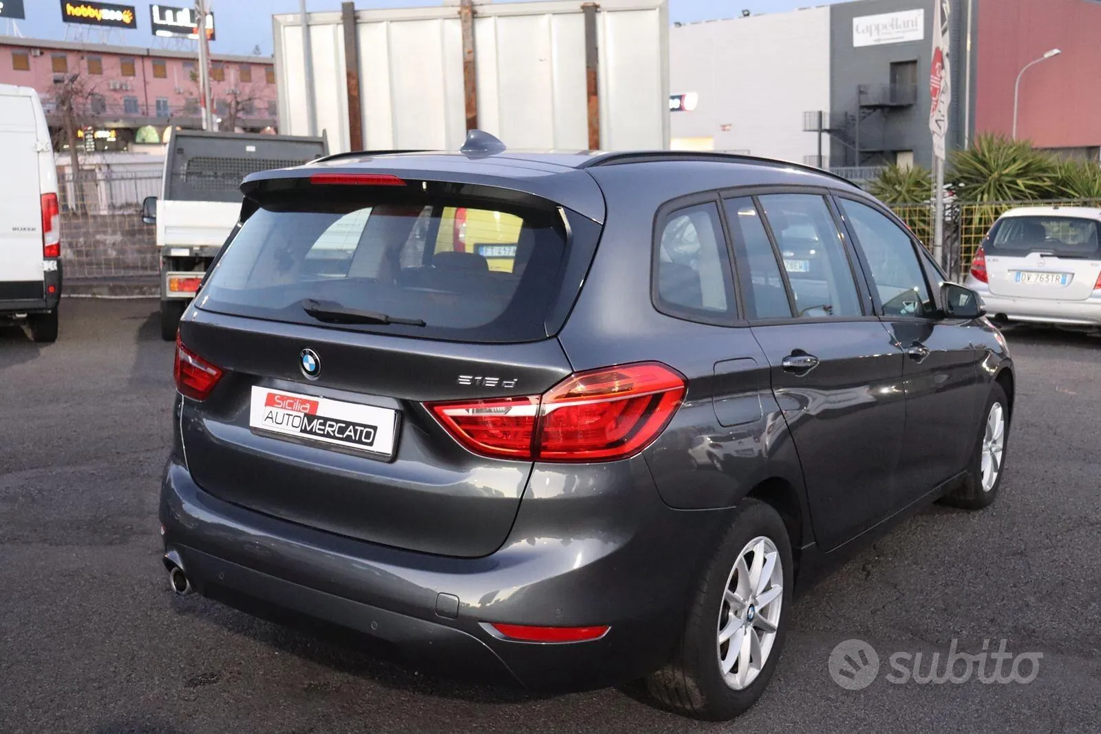 BMW 2 Series Active Tourer 2018 photo 2