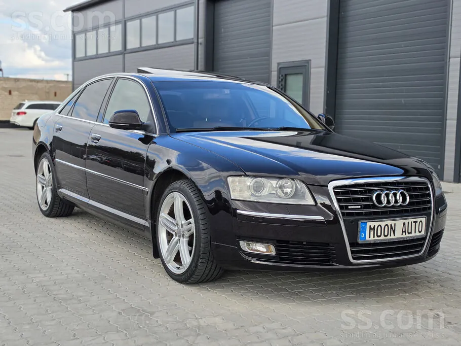 Audi A8 2008 photo 4
