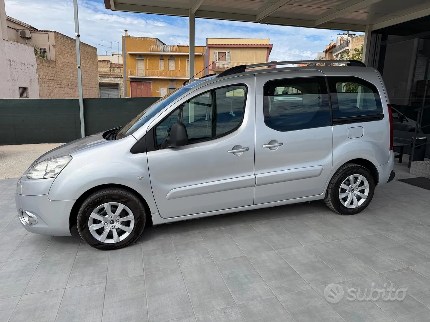 Peugeot Partner 2010 photo 5