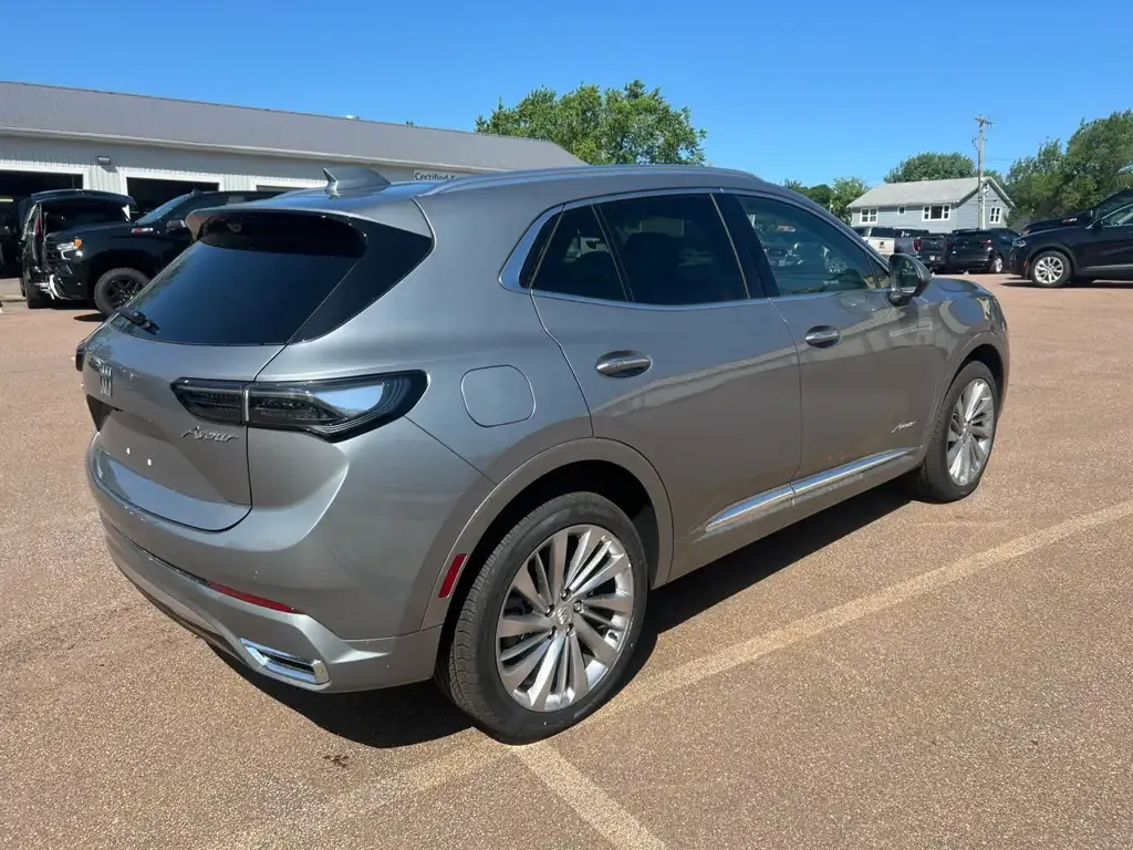 Buick Envision 2026 photo 5