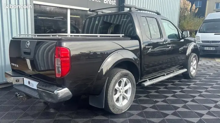 Nissan Navara 2015 photo 4