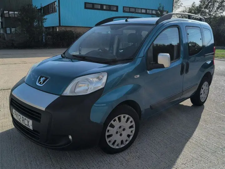 Peugeot Bipper 2012 photo 2