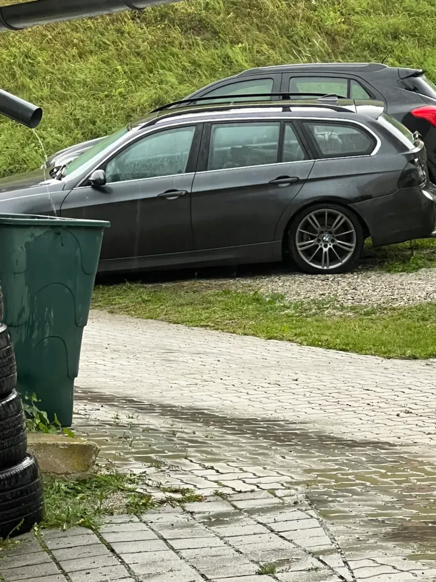 BMW 3 Series 2006 photo 2