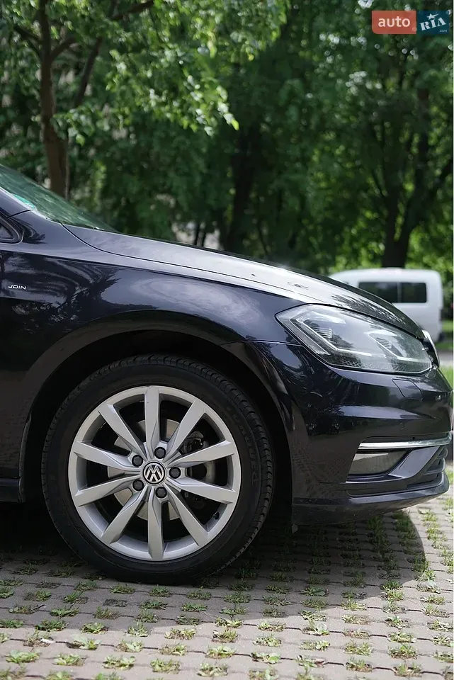 Volkswagen Golf 2018 photo 3