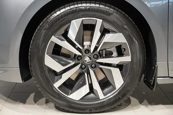 Skoda Enyaq 2027 photo 4