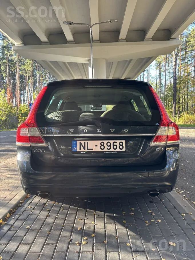 Volvo V70 2014 photo 5