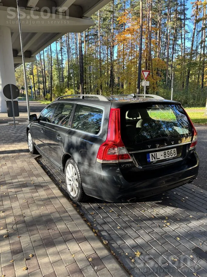 Volvo V70 2014 photo 4