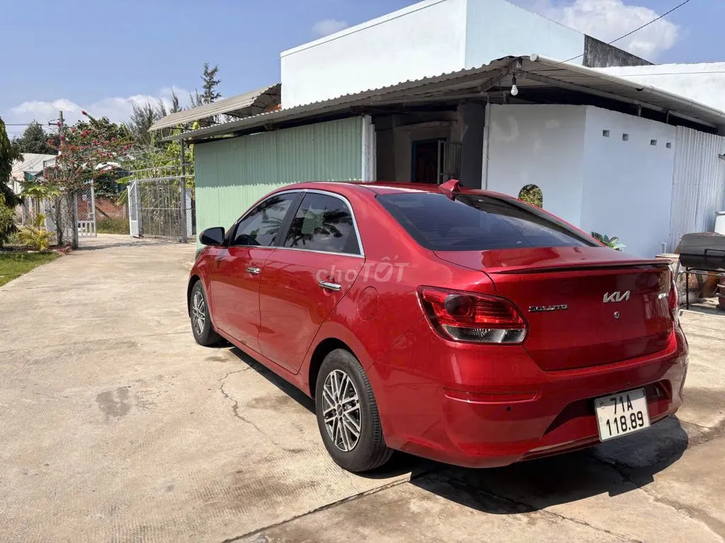 Kia Soluto