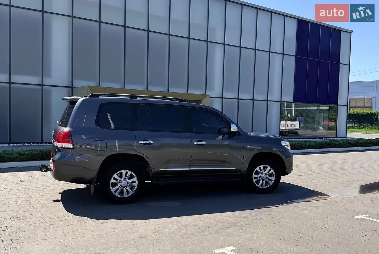 Toyota Land Cruiser 2008 photo 4
