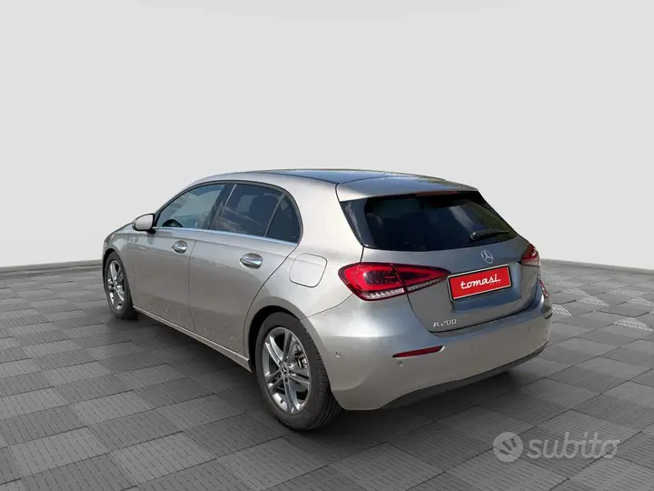 Mercedes-Benz A 200 2019 photo 3
