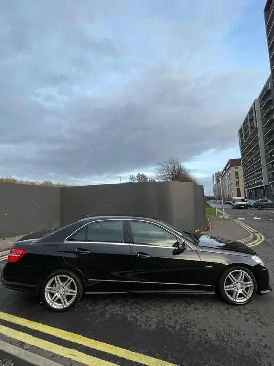 Mercedes-Benz E-Class 2010 photo 5