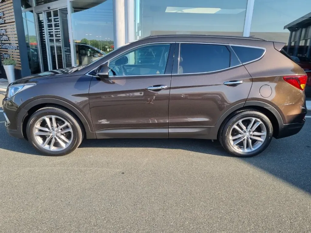 Hyundai Santa Fe 2017 photo 2