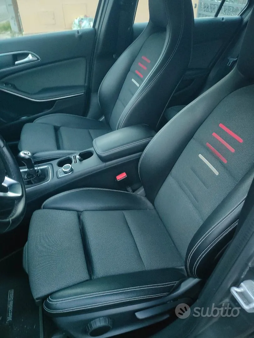 Mercedes-Benz A 2018 photo 2