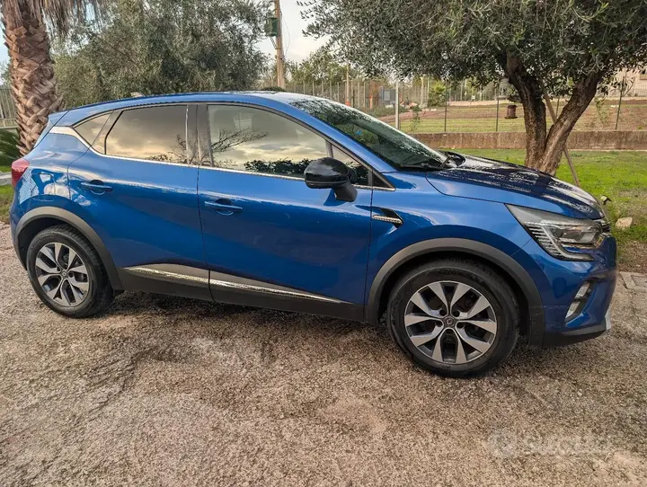 Renault Captur 2020 photo 2