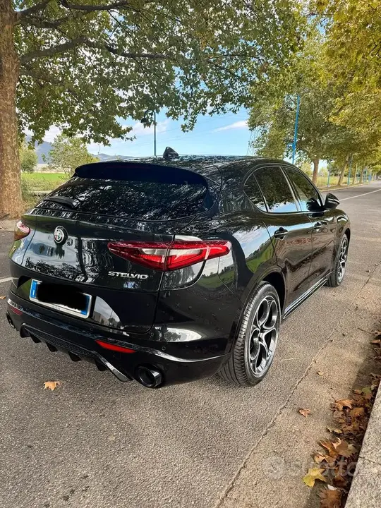 Alfa Romeo Stelvio 2022 photo 4