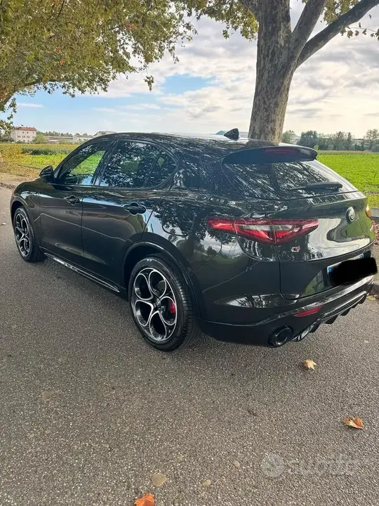 Alfa Romeo Stelvio 2022 photo 3