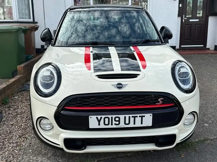 Mini Hatch 2019 photo 5