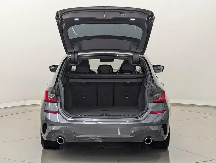BMW 3 Series 2021 photo 4