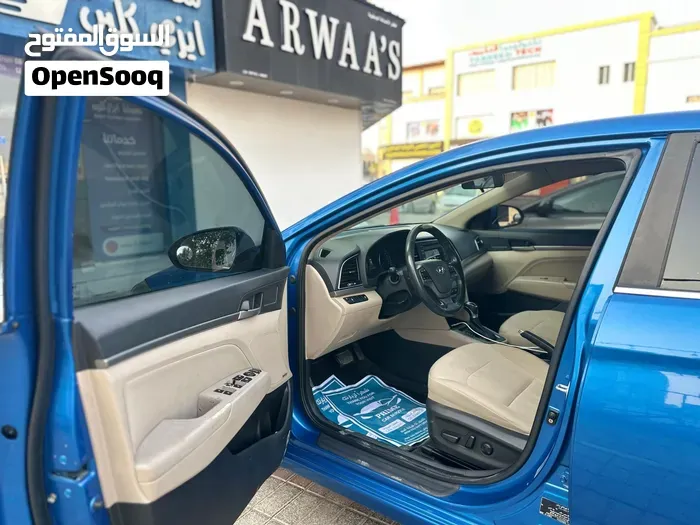 Hyundai Elantra 2018 photo 4