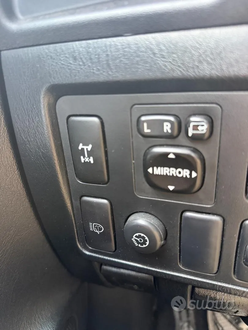 Toyota Hilux 2014 photo 4