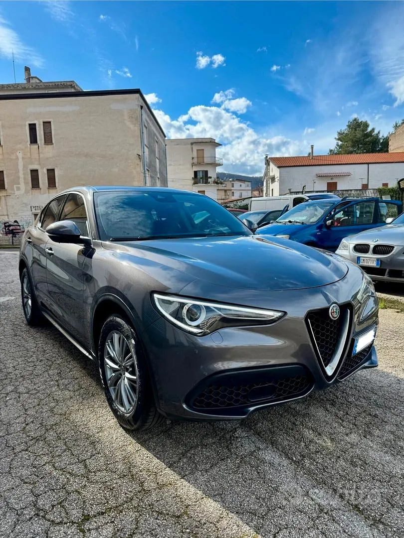 Alfa Romeo Stelvio 2022 photo 5