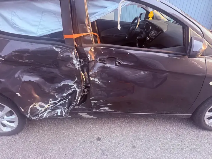 Opel Karl 2015 photo 5