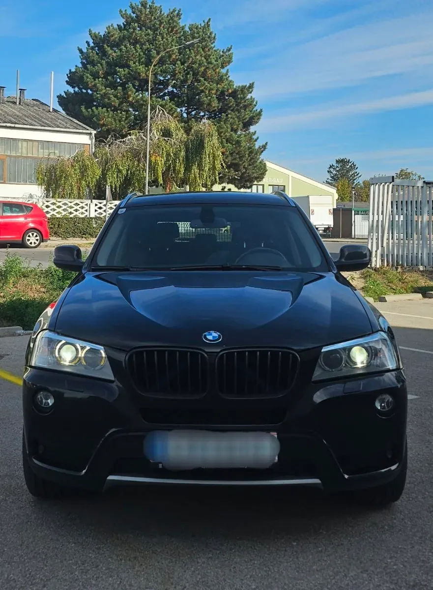 BMW X3 2011 photo 3