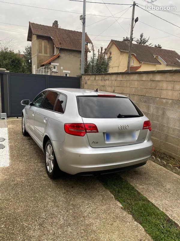 Audi A3 2010 photo 3