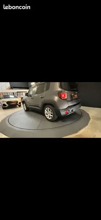 Jeep Renegade 2016 photo 3