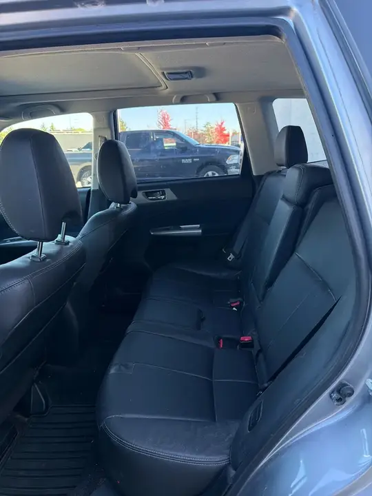 Subaru Forester 2011 photo 4